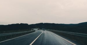 Iar se strică vremea. Cod galben în 13 județe Meteo