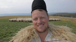 Ghiţă Ciobanu îşi scoate oile la vânzare? Realitatea Rurala