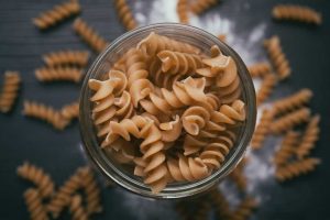 Risipa de alimente, discuta de Curtea Europeana de Conturi Viata la tara