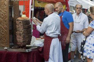 CÂT DE BINE MĂNÂNCĂ ROMÂNII Agricultura