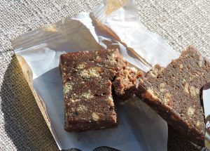RECORD: CEL MAI MARE SALAM DE BISCUIȚI, PREPARAT LA ALBA Evenimente