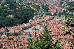 O COMUNĂ VREA TEREN PENTRU AMENAJAREA UNEI MINI-ROMÂNII TURISTICE Subventii