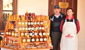 APICULTORII SALAJENI BAT RECORDUL ATAT LA PRODUCTIE SI EXPORT, CAT SI LA FONDURILE ACCESATE Legislatie