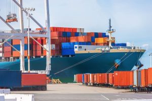 LIPSA FORTEI PUTINELOR FABRICI RAMASE, A TRANSFORMAT ROMANIA IN PIATA DE DESFACERE Subventii