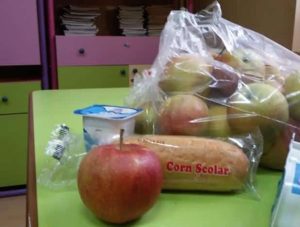 UE SCHIMBA REGULILE - CORNUL SI LAPTELE SE UNIFICA IMPREUNA CU LEGUMELE SI FRUCTELE Cercetare
