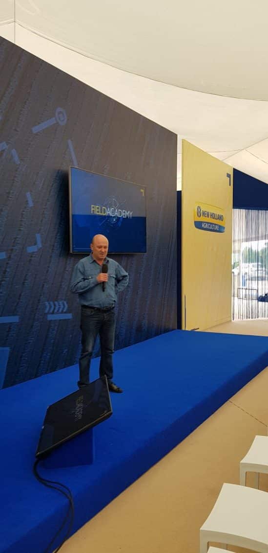 NEW HOLLAND-CR REVELATION ADUCE AUTOMATIZAREA LA UN NIVEL SUPERIOR 1 NEW HOLLAND-CR REVELATION ADUCE AUTOMATIZAREA LA UN NIVEL SUPERIOR NEW HOLLAND-CR REVELATION ADUCE AUTOMATIZAREA LA UN NIVEL SUPERIOR Afaceri