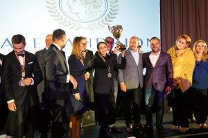 IULIA SCAVO, CEL MAI BUN SOMELIER DIN ROMANIA Stiri agricole