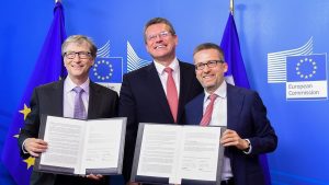 INVESTITII DE 100 DE MILIOANE DE EURO PENTRU ENERGIE NEPOLUANTA. BILL GATES PRINTRE FONDATORI Evenimente