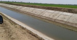 INCA UN PAS IN REALIZAREA SISTEMULUI NATIONAL DE IRIGATII - E GATA PRIMUL CANAL DIN AMENAJAREA TERASA VIZIRU Viata la tara