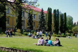 OFERTA EDUCATIONALA IN DOMENII DE SPECIALIZARE INTELIGENTA LA USAMV CLUJ-NAPOCA Alimentatie-retete