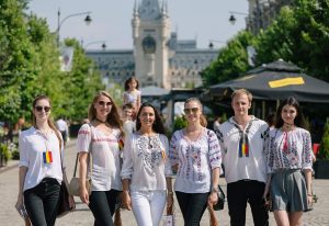 Festivalul Iei la cea de-a patra ediție. Expozitie si targuri traditionale Evenimente
