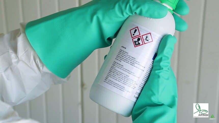 Condițiile necesare pentru a preparara soluțiile de stropit 4 Condițiile necesare pentru a preparara soluțiile de stropit soluțiile de stropit