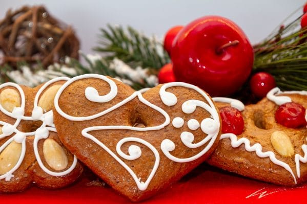 gingerbread-4676903_1280