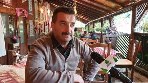 Oierul Dan Petrescu medicii veterinari