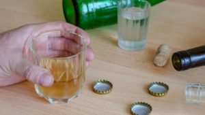 alcool contrafăcut