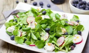 Parisul vizează două mese vegetariene pe săptămână Actualitate Parisul