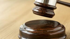 fermierii dau guvernul in judecata