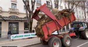 Fermierii francezi, din nou, pe străzi Actualitate fermierii francezi