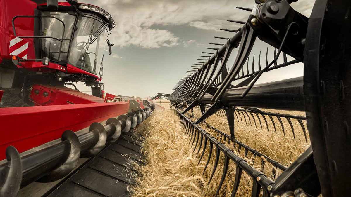 combină Titan Machinery