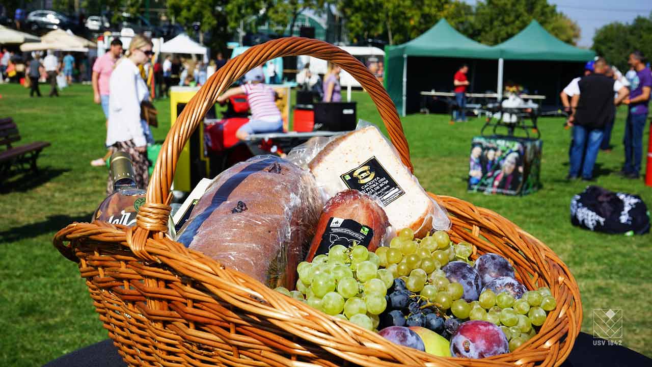 O sărbătoare de neratat pentru întreaga familie: Zilele Recoltei la USV Iași 3 O sărbătoare de neratat pentru întreaga familie: Zilele Recoltei la USV Iași Zilele Recoltei USV Iași