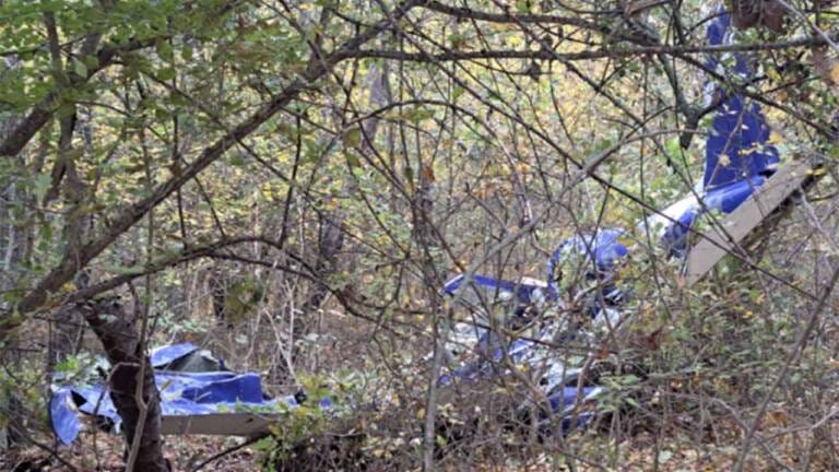 s-a prăbușit cu avionul