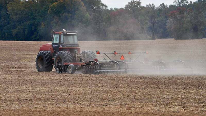 aratura, PAC pârloagă rabla pentru tractoare, ploi, tinerii fermieri, seceta no till, terenuri agricole, utilaj agricol, pregatirea terenului pentru culturile de toamna